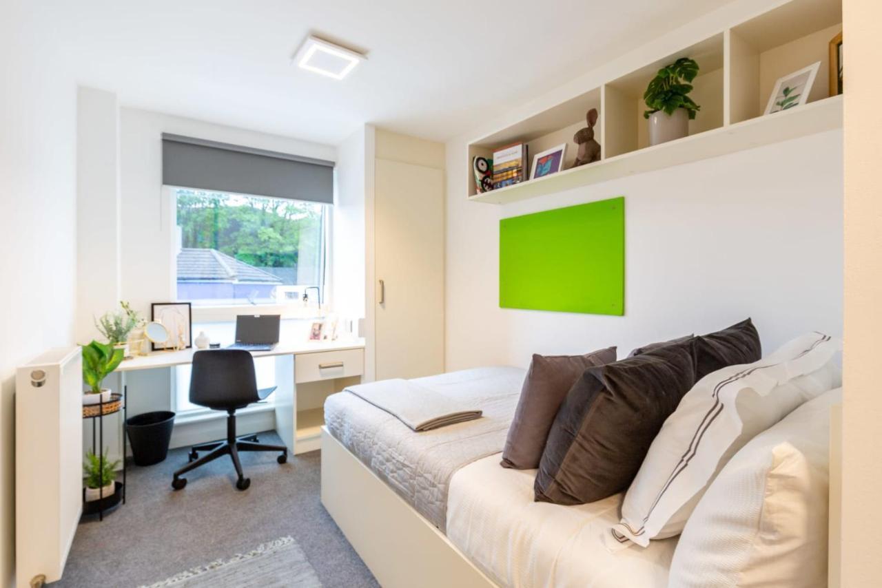 Ensuite Bedrooms With Shared Kitchen At Hollingbury House In Brighton Eksteriør bilde
